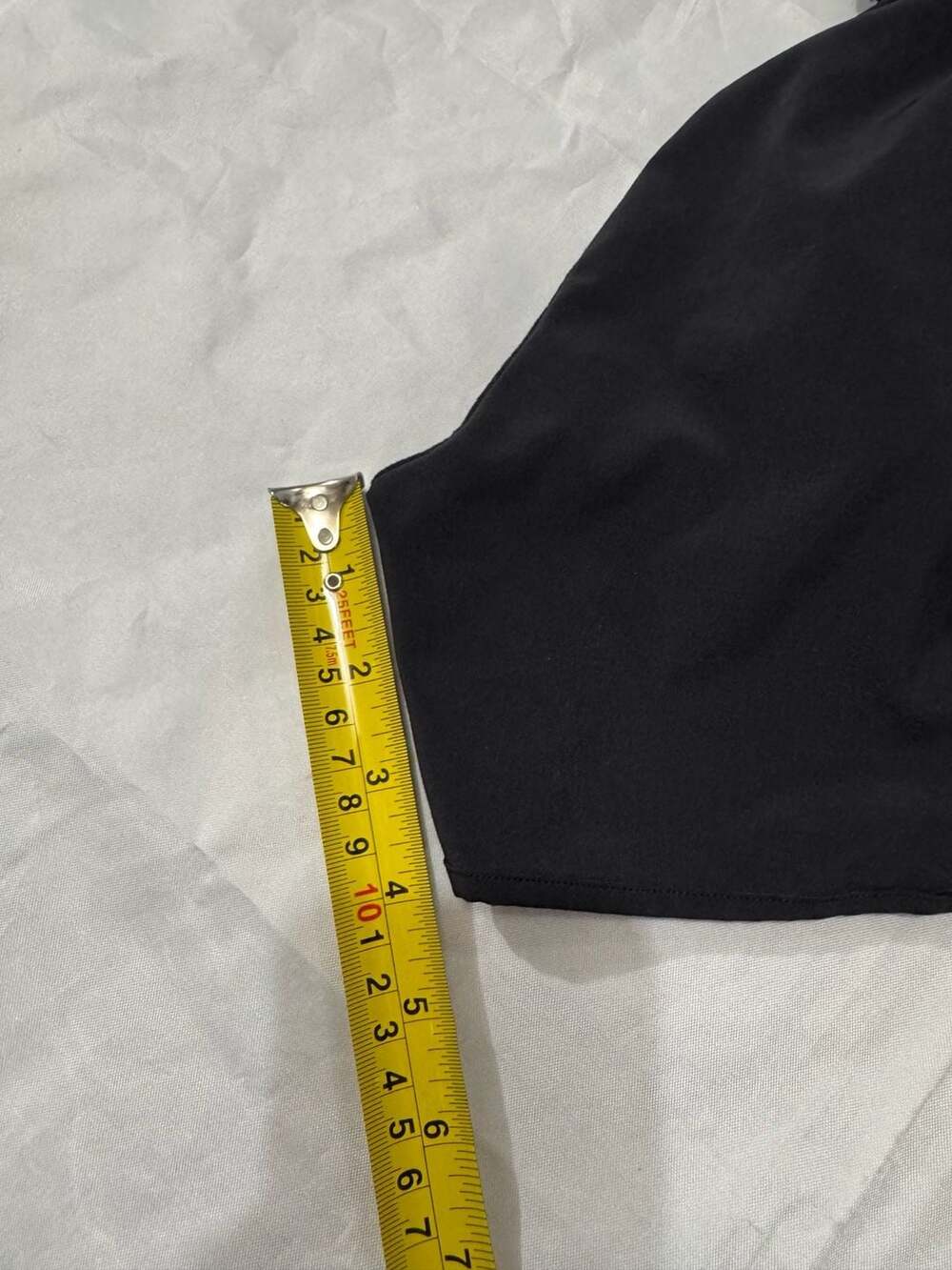 lululemon Hotty Hot Low-Rise Lined Short 4" Black - Picture 7 of 8